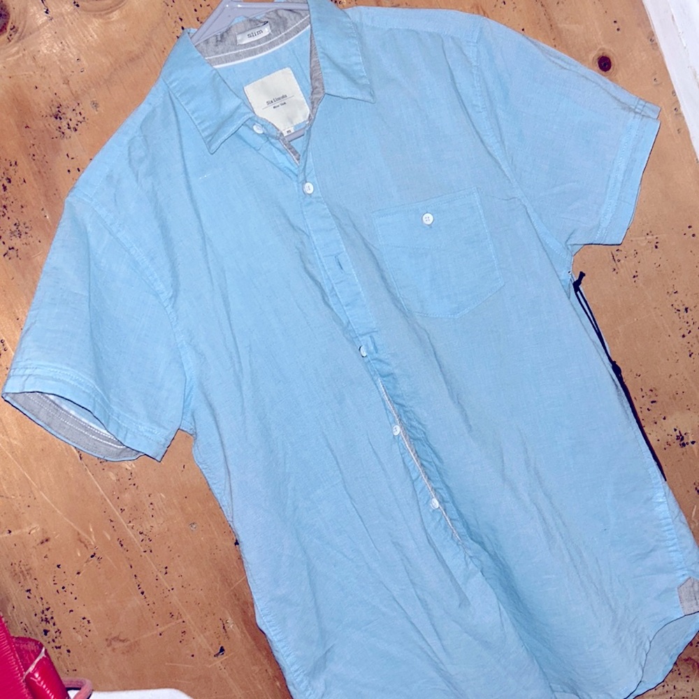 Six Lincoln brand new button up